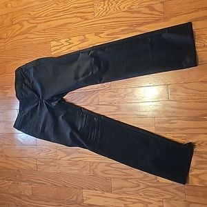 Womens KAY UNGER Pants. Black. Size 8